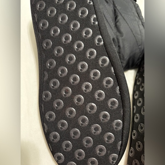 Black Quilted Booties - Picture 3 of 7